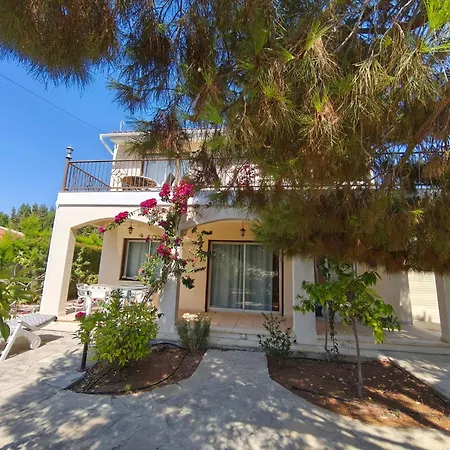 Koralia Holiday home Peyia